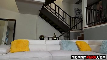 Step Mom Rips Her Yoga Pants To Fuck Stepson