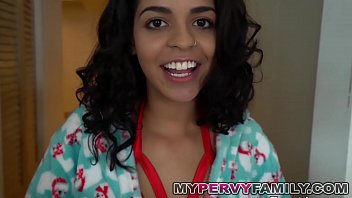 Hot Horny Sister Vienna Black Makes Step Brother Cum So Fast