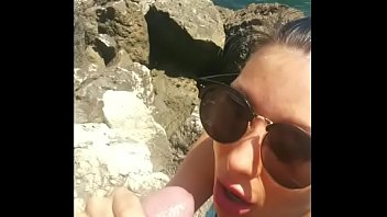 Quick Public Blowjob At Seashore Filmed With A Smartphone