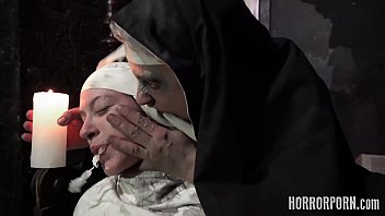 Horrorporn Damned Nun